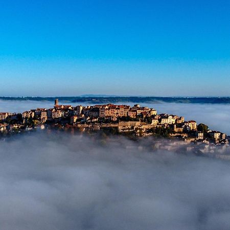 Rue Du Barri Apartment Cordes Sur Ciel Luaran gambar